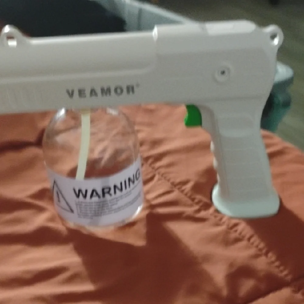 White and Green VR Spray Gun